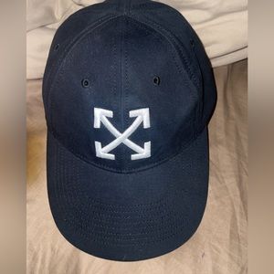 Off white baseball cap!